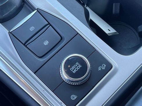 Used 2023 Ford Explorer XLT w/ Equipment Group 202A image 15