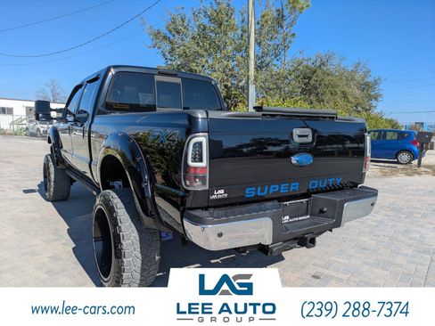 Used 2016 Ford F250 Lariat w/ Lariat Ultimate Package image 5