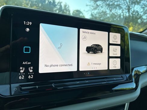 New 2026 Volkswagen Atlas Cross Sport SEL Premium R-Line image 34