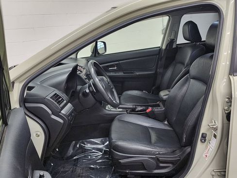 Used 2014 Subaru Crosstrek 2.0i Limited w/ Popular Package #2 image 12