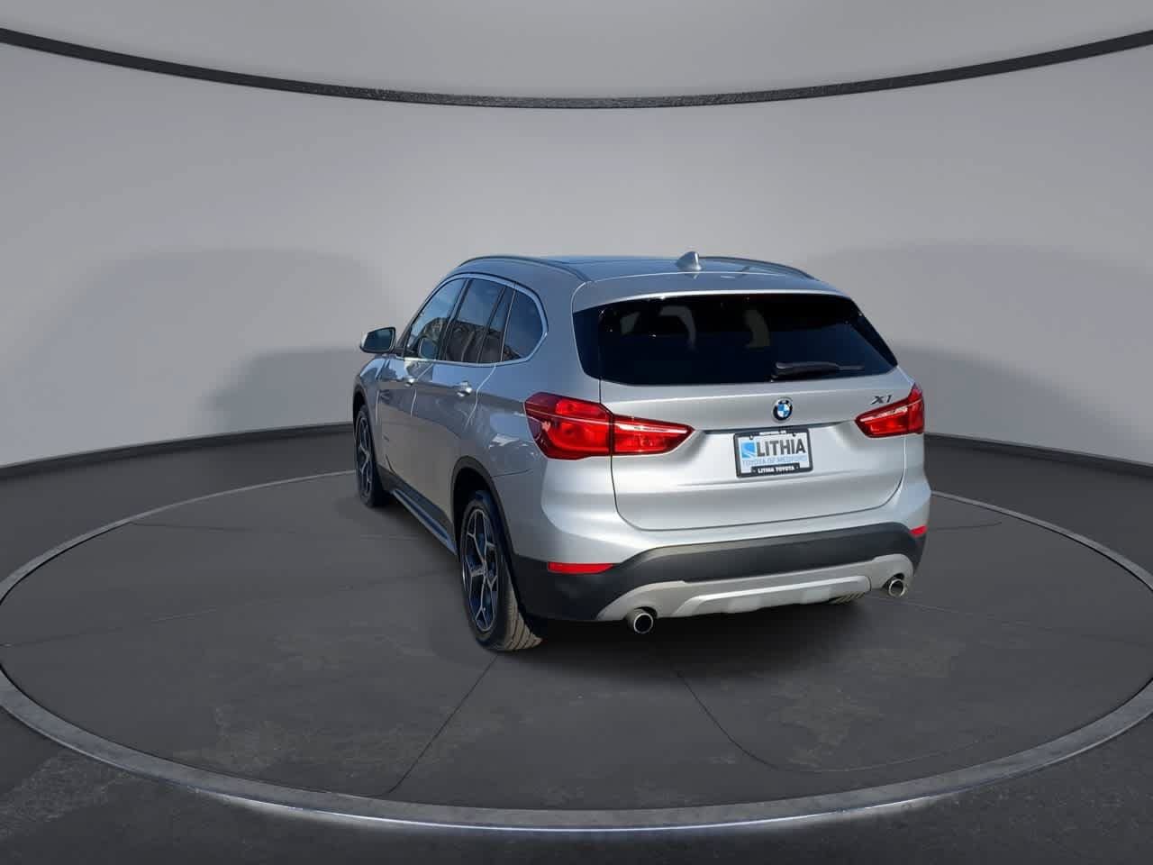 Used 2018 BMW X1 xDrive28i AWD/4WD image 8