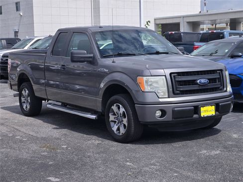 Used 2013 Ford F150 STX w/ Mid Equipment Group RWD image 3