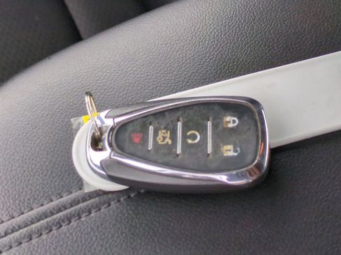 Used 2018 Chevrolet Malibu LT image 35