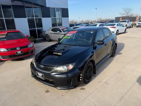 Used 2011 Subaru Impreza WRX Sedan AWD/4WD image 2