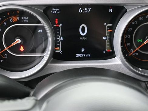 Used 2023 Jeep Wrangler Unlimited Sport w/ Sun And Sound Package AWD/4WD image 17