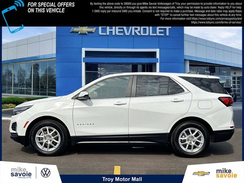 Certified 2024 Chevrolet Equinox LT w/ LPO, Floor Liner Package FWD image 2