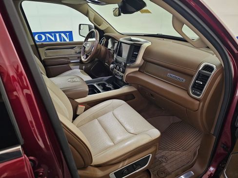 Used 2021 RAM 1500 Laramie AWD/4WD image 26