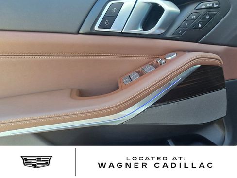 Used 2024 BMW X7 xDrive40i w/ Executive Package image 14