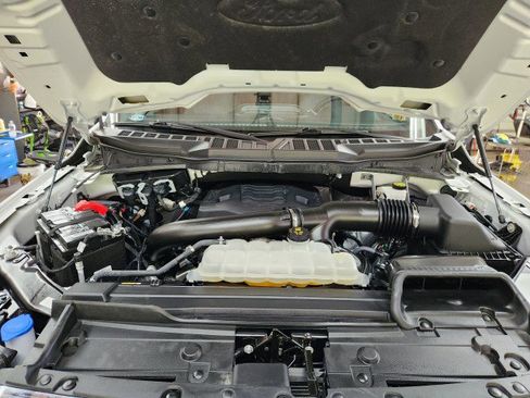 Used 2023 Ford F150 XLT image 11