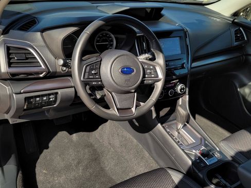 Used 2023 Subaru Forester Premium image 27