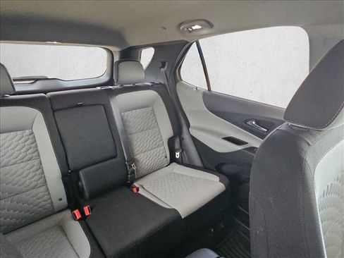 Used 2020 Chevrolet Equinox LS AWD/4WD image 6