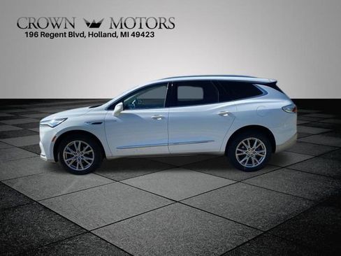 Used 2023 Buick Enclave Essence w/ Experience Buick Package AWD/4WD image 9