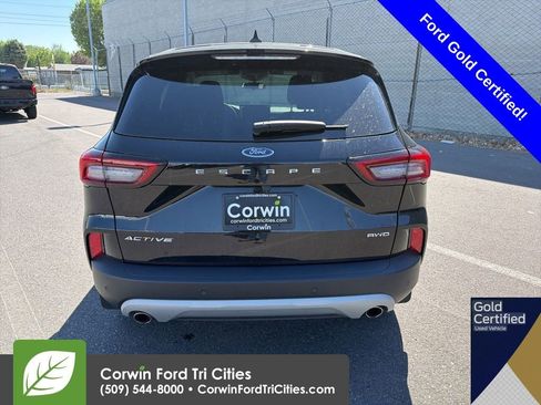 Used 2023 Ford Escape Active w/ Tech Pack #1 AWD/4WD image 6