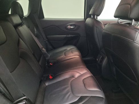 Used 2023 Jeep Cherokee Altitude Lux AWD/4WD image 19