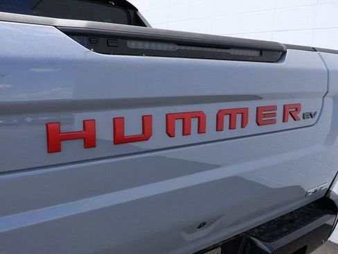 New 2025 GMC Hummer EV 3X w/ Battery Pack, 24 Module Pack AWD/4WD image 11