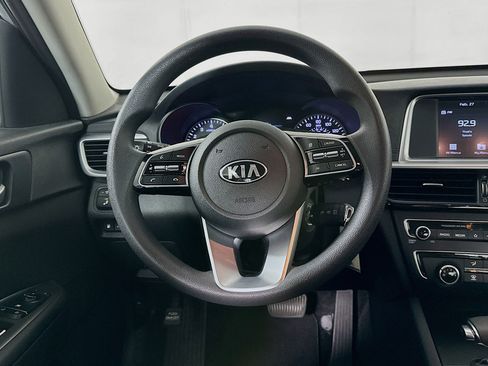 Used 2020 Kia Optima LX image 18
