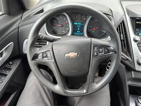Used 2017 Chevrolet Equinox LS AWD/4WD image 11