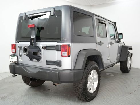 Used 2016 Jeep Wrangler Unlimited Sport w/ Quick Order Package 24S AWD/4WD image 9