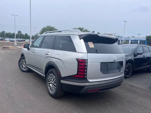 Used 2026 Hyundai Palisade SEL FWD image 5