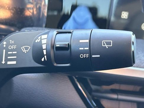 New 2026 Nissan Kicks SV w/ SV Premium Package AWD/4WD image 29
