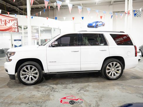 Used 2019 Chevrolet Tahoe Premier w/ Premier Plus Edition image 4