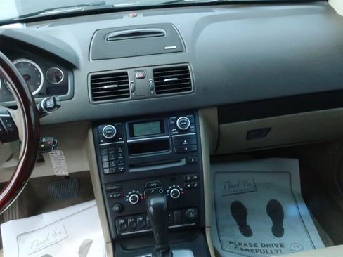 Used 2013 Volvo XC90 3.2 image 8