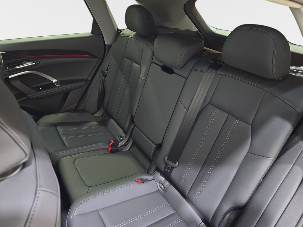New 2026 Audi Q5 Premium AWD/4WD image 12