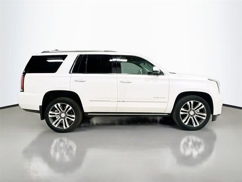 Used 2020 GMC Yukon Denali w/ Denali Ultimate Package image 8