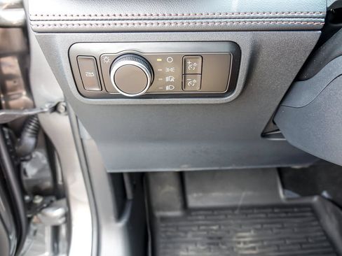 Used 2025 Ford Mustang Premium RWD image 20