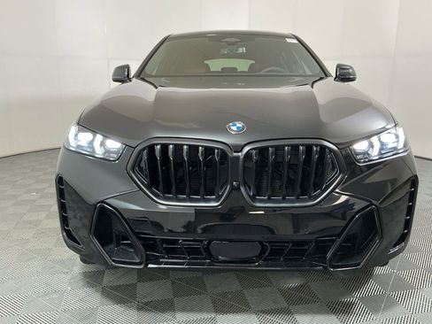 New 2026 BMW X6 xDrive40i w/ Executive Package image 3