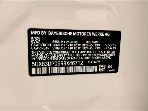 Used 2024 BMW X3 M40i w/ Premium Package image 32