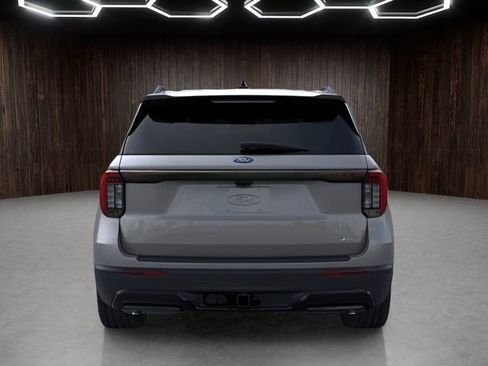 New 2026 Ford Explorer ST-Line w/ ST-Line Street Pack AWD/4WD image 5