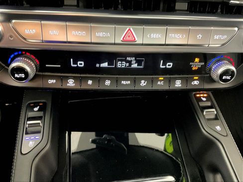 Used 2023 Kia Telluride SX Prestige X-Pro AWD/4WD image 37