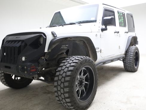 Used 2015 Jeep Wrangler Unlimited Sport w/ Quick Order Package 24S AWD/4WD image 1