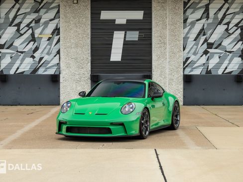 Used 2022 Porsche 911 GT3 RWD image 5