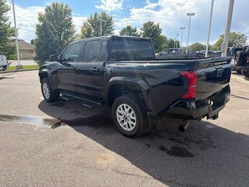 Used 2024 Toyota Tacoma SR5 RWD image 5