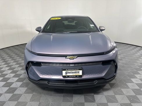 New 2026 Chevrolet Equinox EV LT image 8