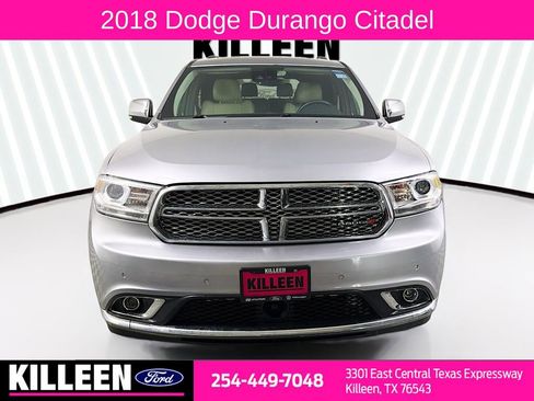Used 2018 Dodge Durango Citadel w/ Technology Group image 2