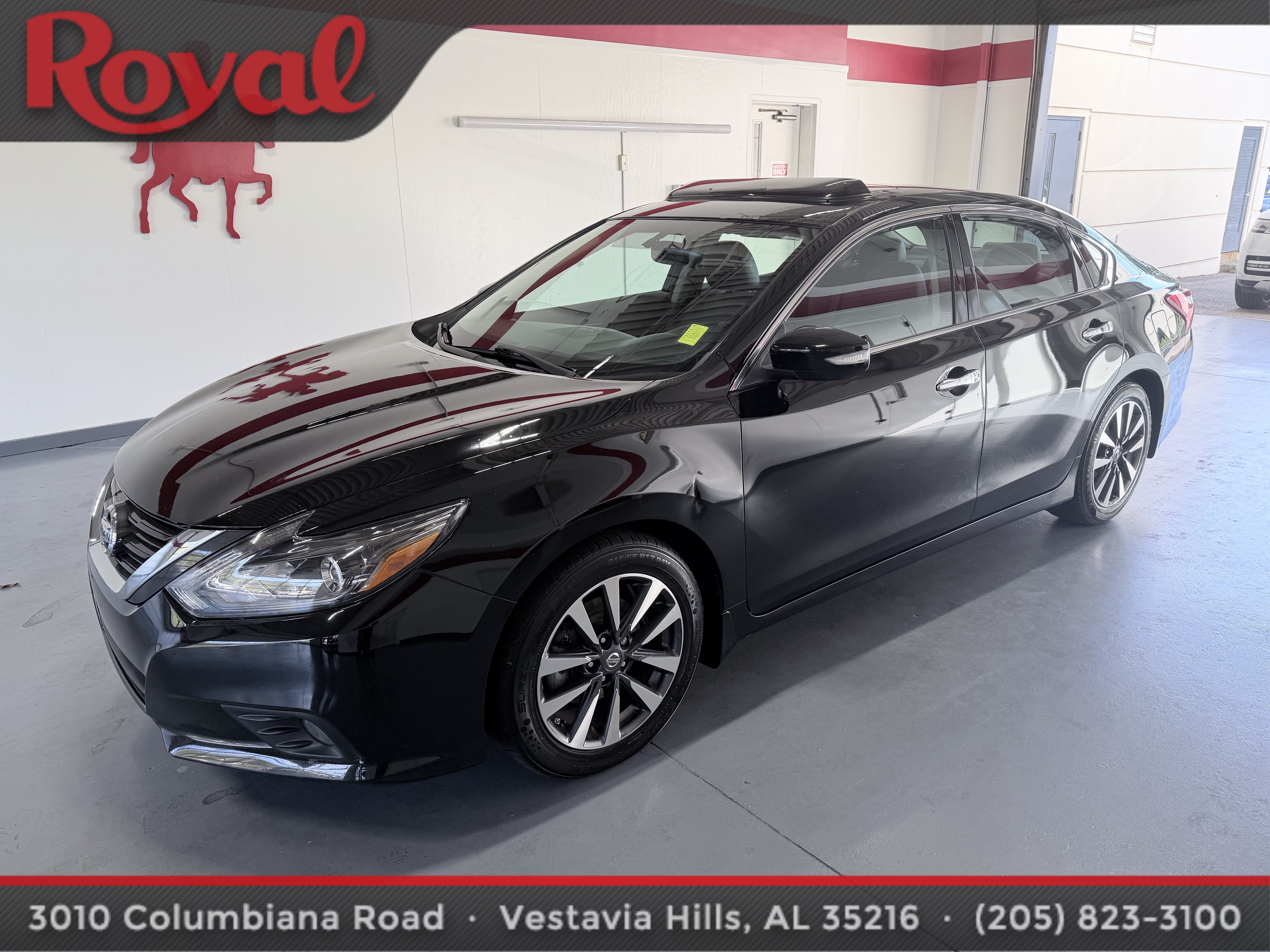 Used 2016 Nissan Altima 2.5 SL w/ 2.5 Technology w/LED Package FWD image 2
