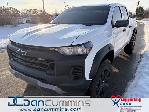 Certified 2025 Chevrolet Colorado Trail Boss image 1