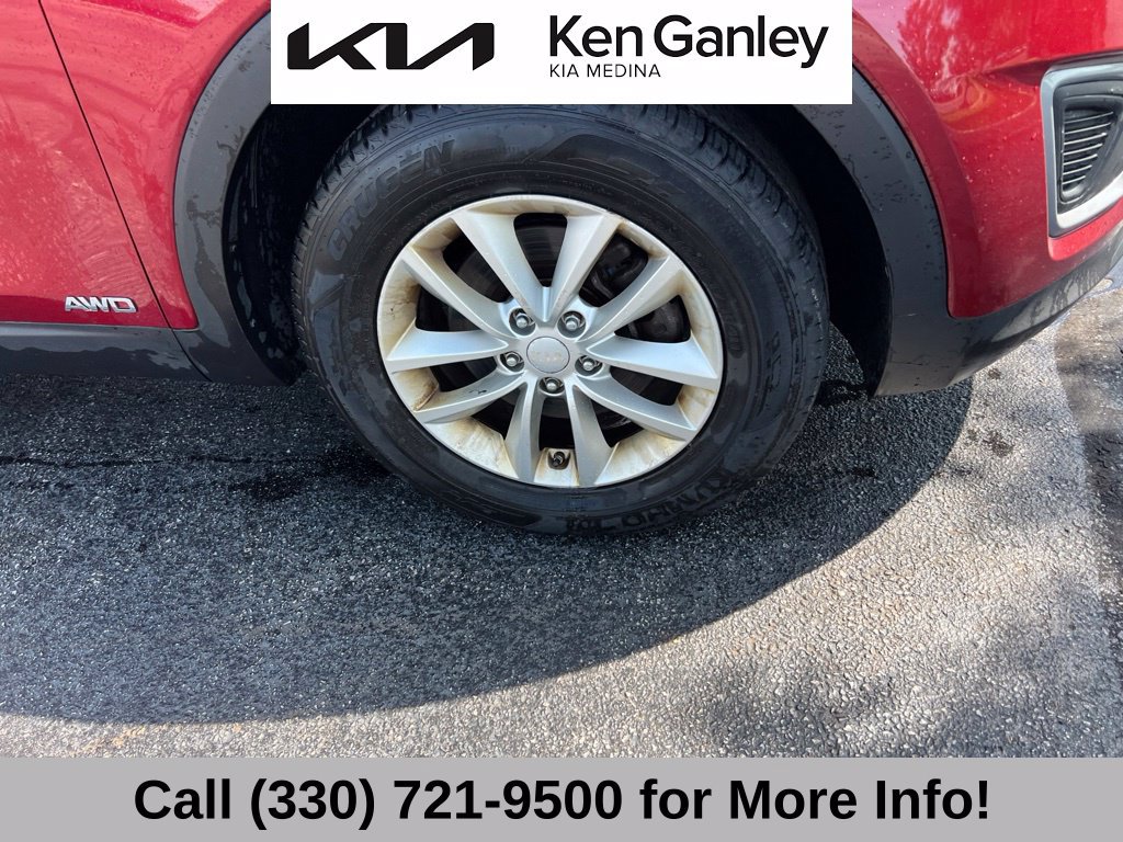 Used 2017 Kia Sorento AWD w/ LX Convenience Package image 19