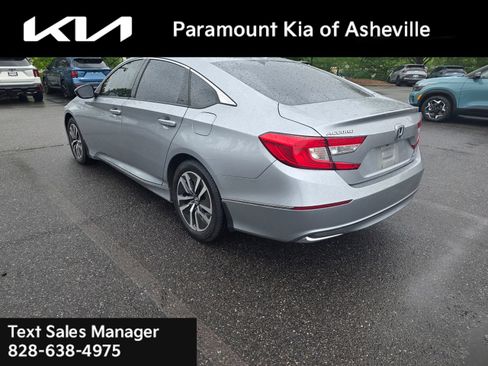 Used 2021 Honda Accord EX image 3