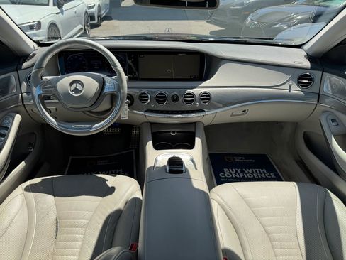 Used 2016 Mercedes-Benz S 550 Sedan image 18