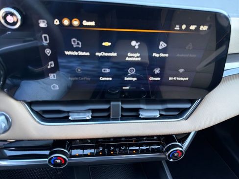 New 2026 Chevrolet Equinox ACTIV w/ Convenience Package III image 21