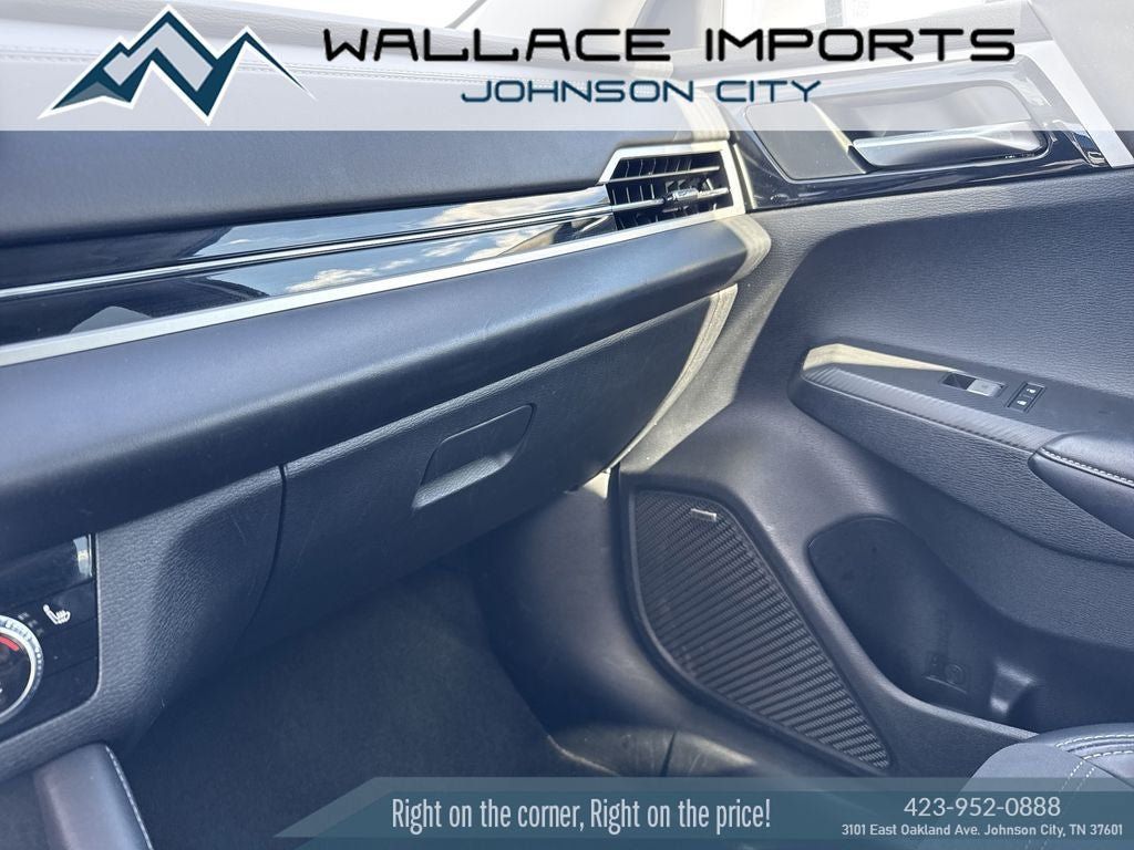 Used 2025 Mitsubishi Outlander AWD image 20