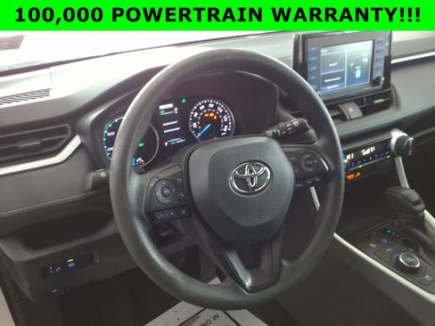 Used 2021 Toyota RAV4 XLE image 11