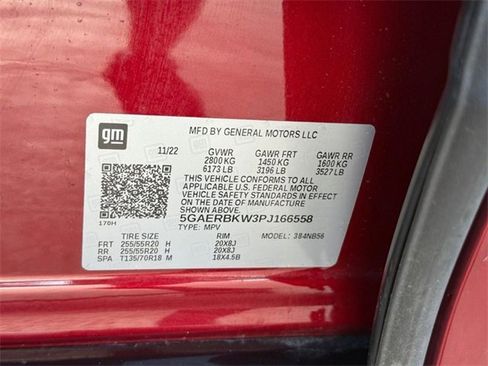 Used 2023 Buick Enclave Essence w/ Sport Touring Edition image 25