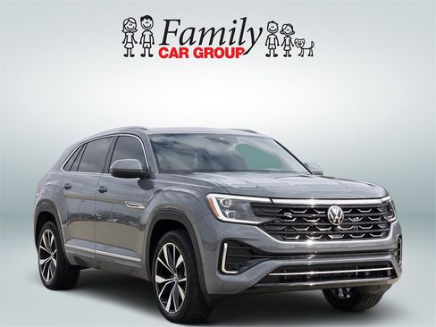 Used 2025 Volkswagen Atlas Cross Sport SEL Premium R-Line image 2