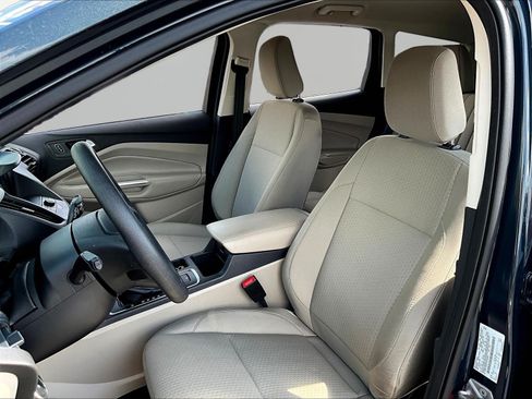 Used 2019 Ford Escape SE FWD image 21