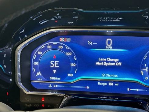 Used 2024 Chevrolet Silverado 2500 High Country image 15